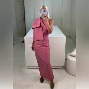 BERNADETTE Josselin One-Shoulder Maxi Gown Pink Bow Detail 00